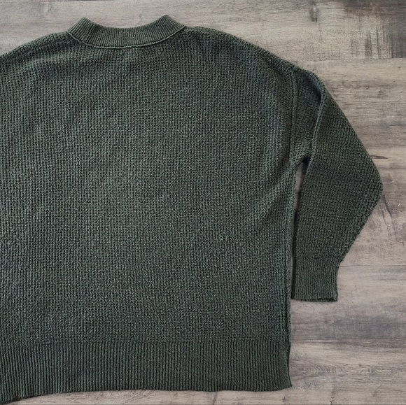 Aerie Green Crewneck Pullover Sweater Small - Picture 12 of 16